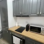 Moghioros C3 아파트 부쿠레슈티