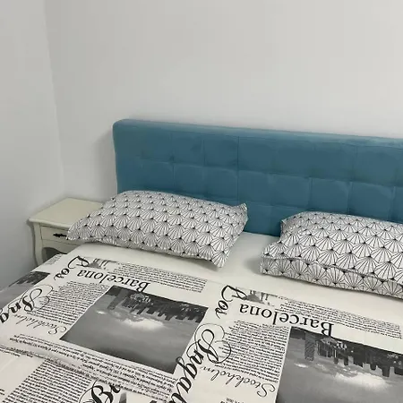 Moghioros C3 Apartment *