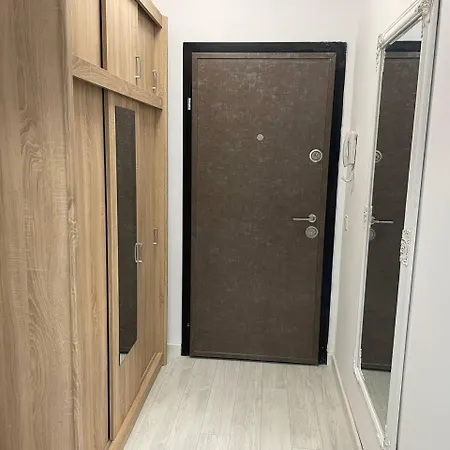 Moghioros C3 Apartment