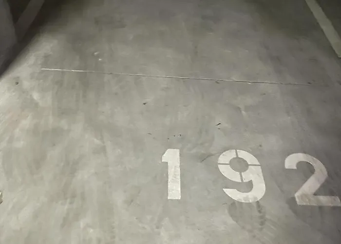 Moghioros C3 Апартаменти Бухарест